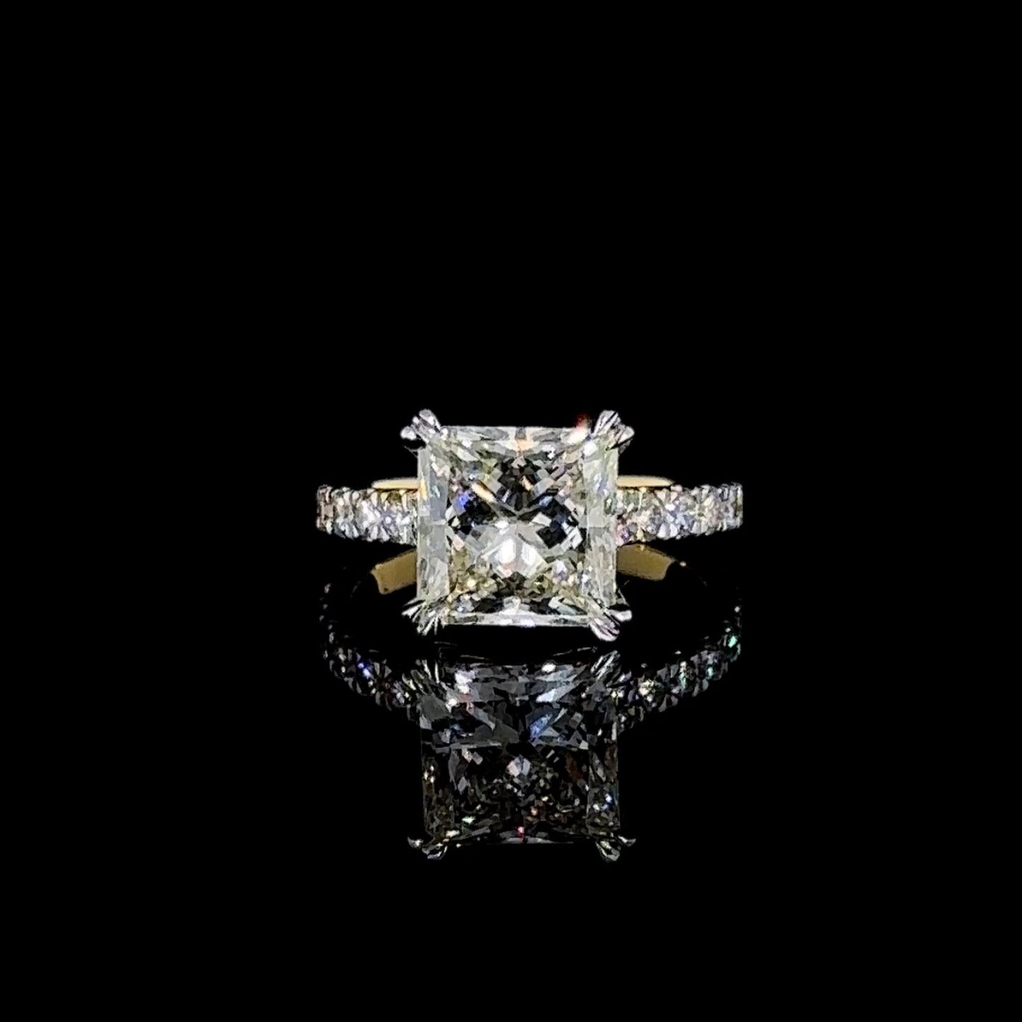 Elegant Lab-Grown Diamond Ring (10k Gold) | 5CT Princess cut Diamond